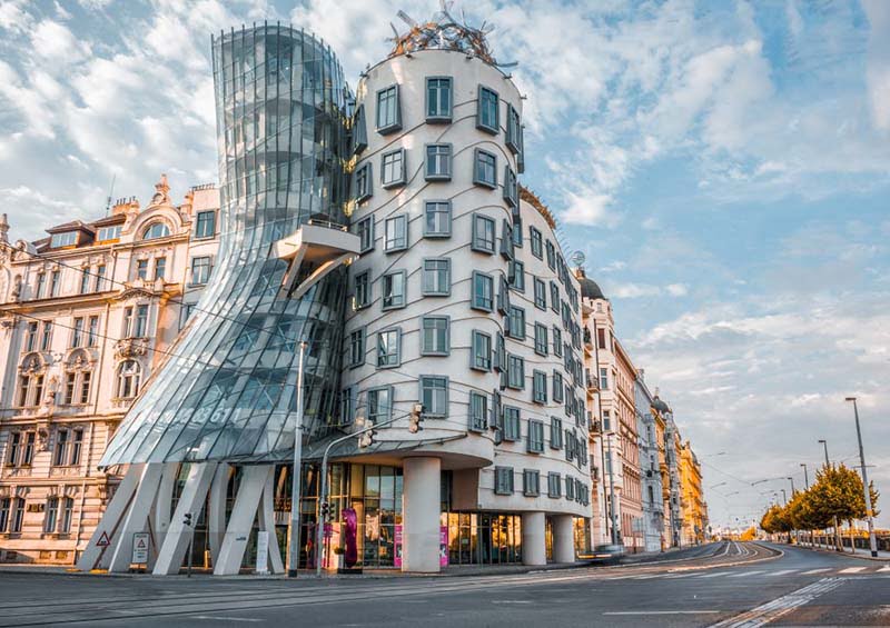 the dancing house