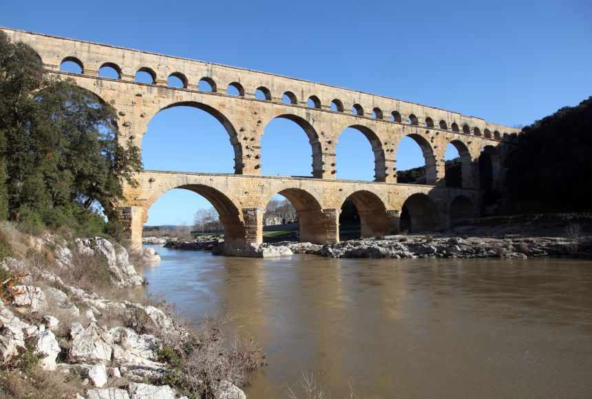 the roman aqueduts