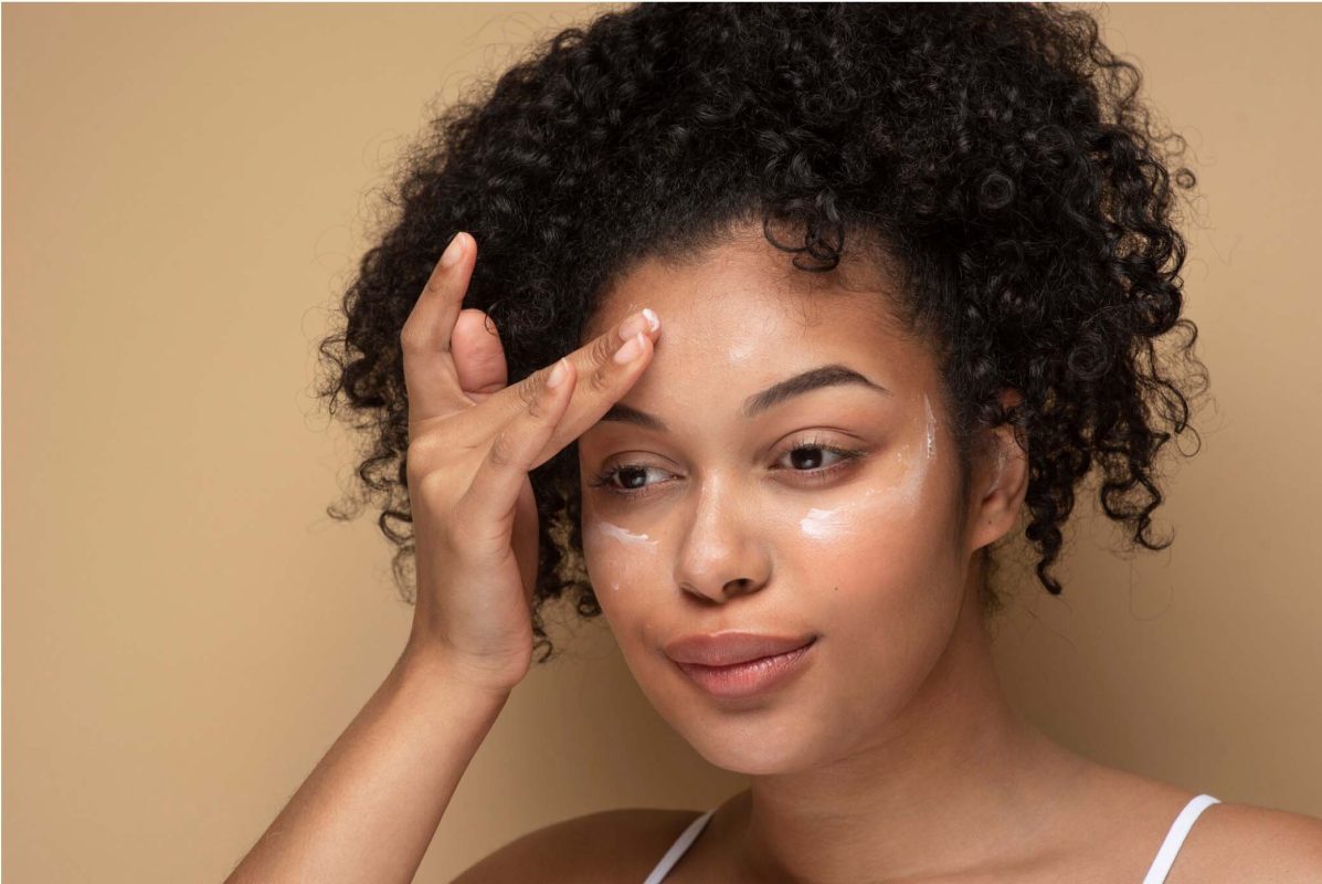 Understanding Oily, Pimple-Prone Skin: Causes and Skincare Tips