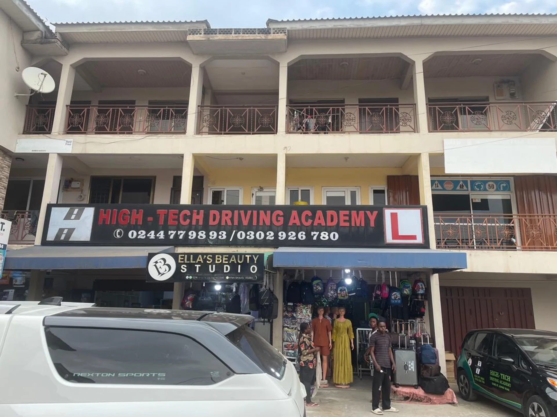 High Tech Driving School – Weija